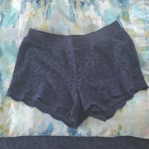 Lilly Pulitzer shorts - size small